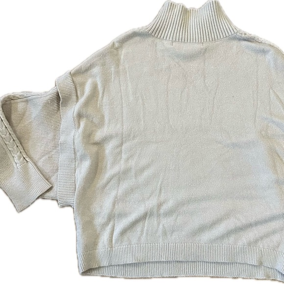 Sweater by Marc New York.Cotton blend knit cream color. size Large women’s - Picture 4 of 5